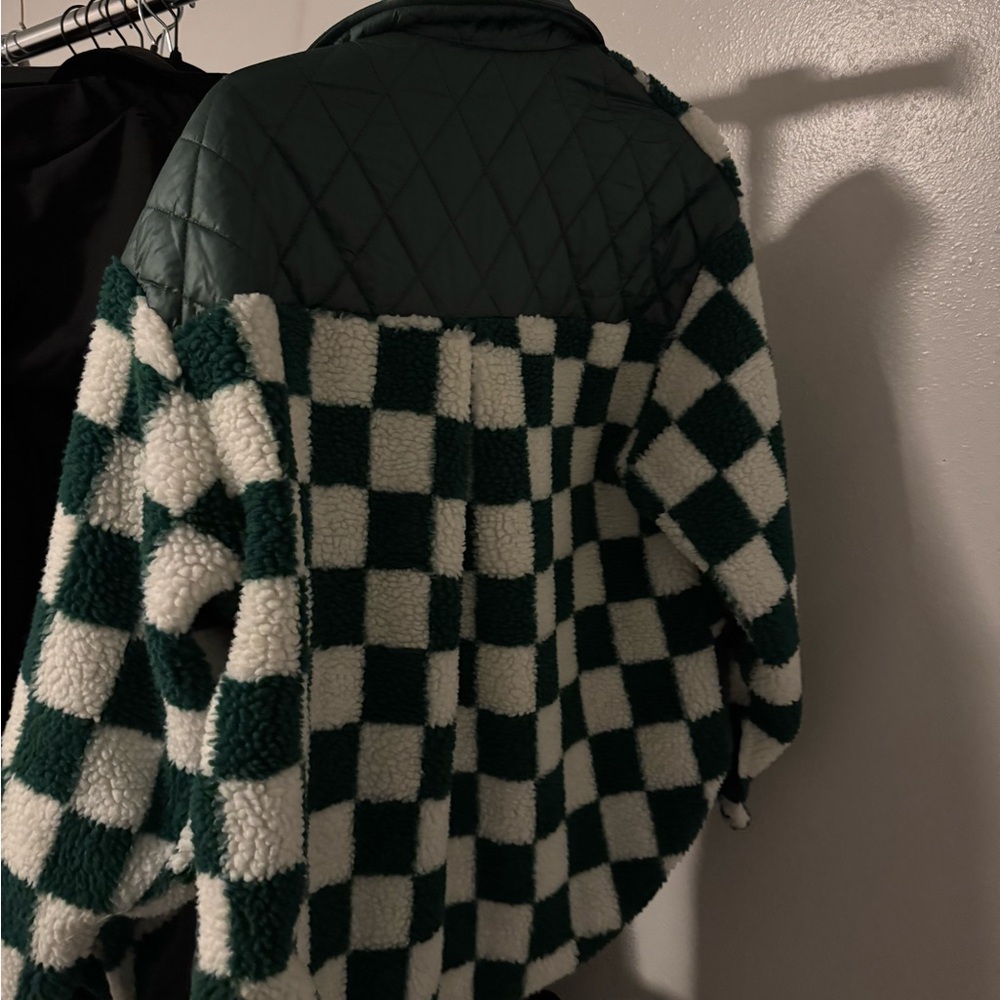 Umgee Green and White Teddy Jacket Cozy Plush Design